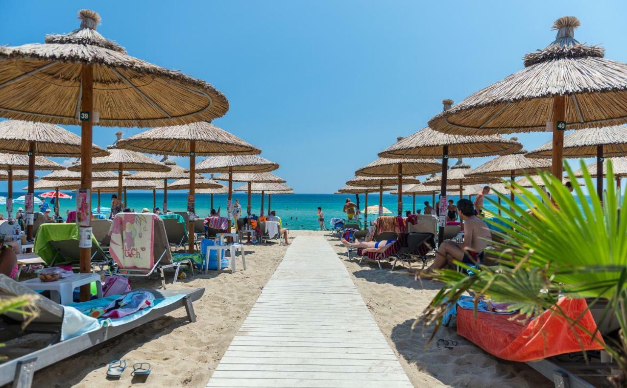 House Kostas On The Beach 사르티 외부 사진