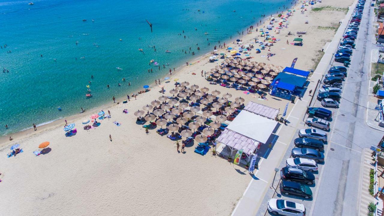 House Kostas On The Beach 사르티 외부 사진